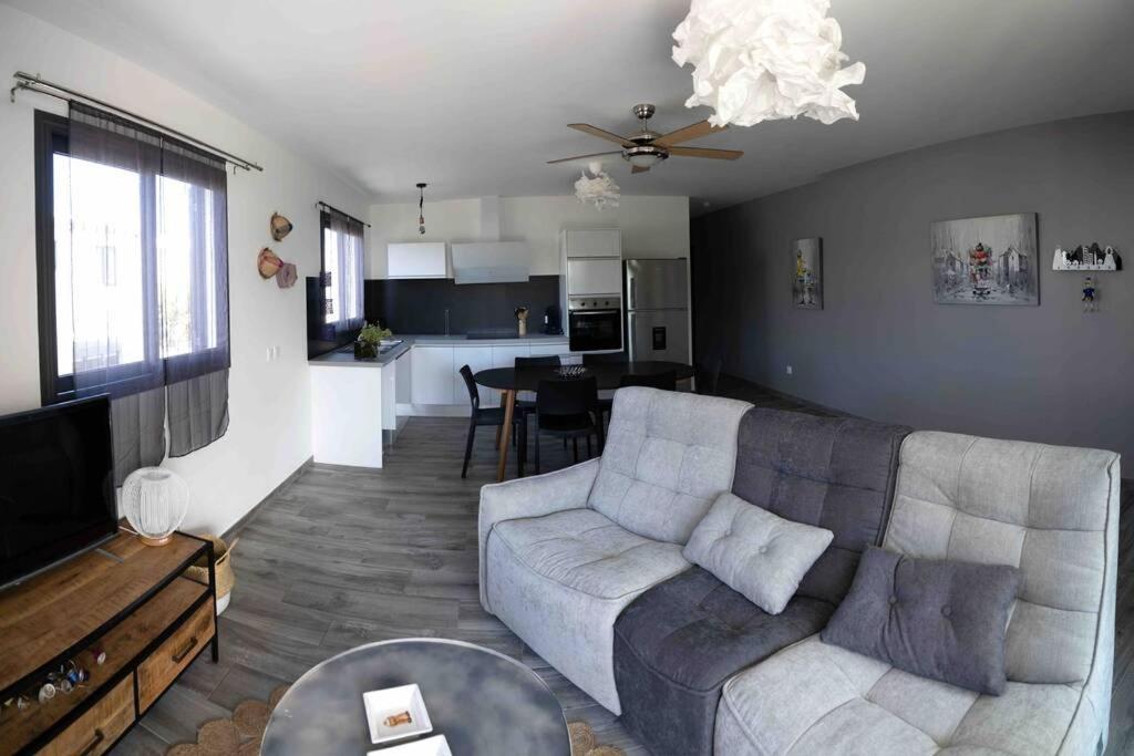 Ti-Punch T3 Climatise Manapany Les Bains Apartment Екстериор снимка